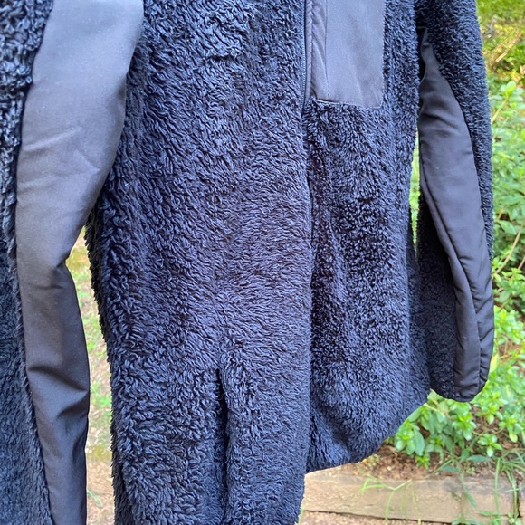 New Balance Fleece Zip Up Jacket-Black - Picture 3 of 6